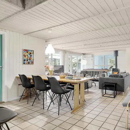 Lovely In With Kitchen * Græsted