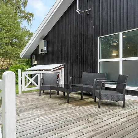 Hébergement de vacances Lovely In With Kitchen *