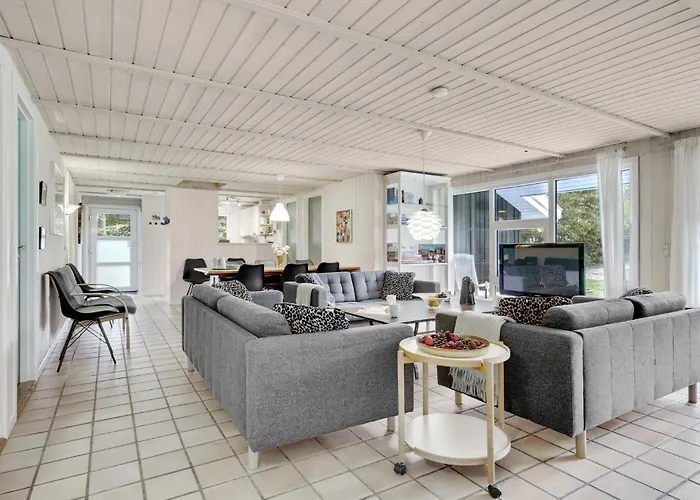 Lovely In With Kitchen Ferienhaus *